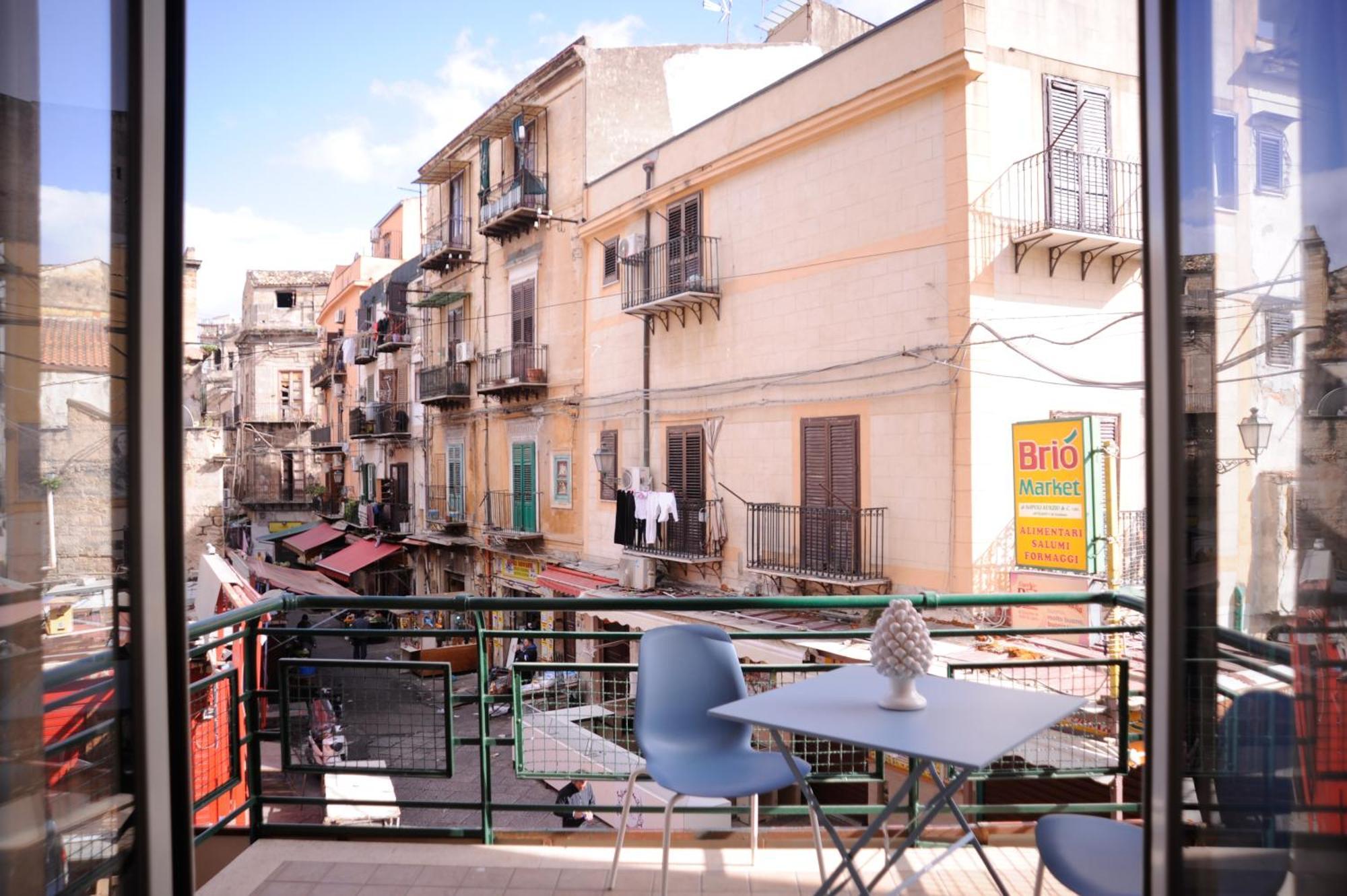 Le Finestre Su Ballaro Palermo Ngoại thất bức ảnh